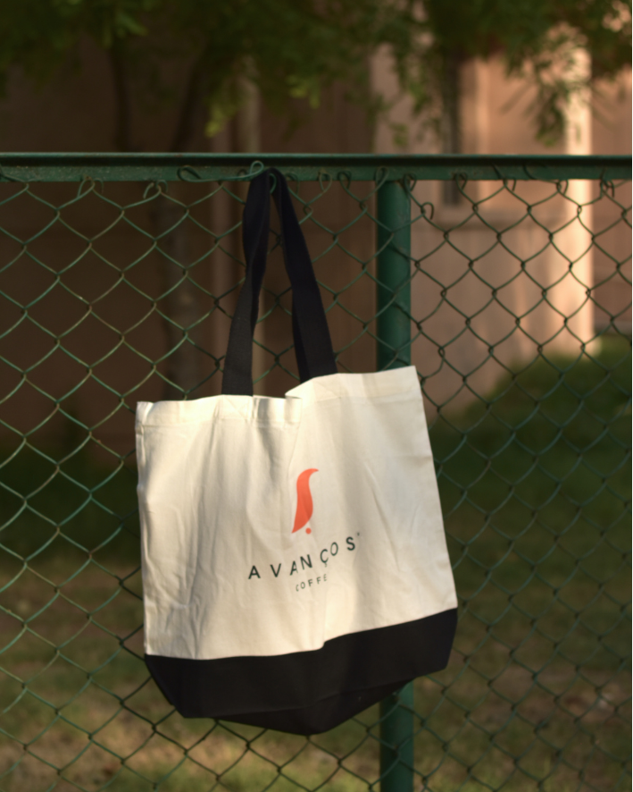Avanços Premium Tote Bag