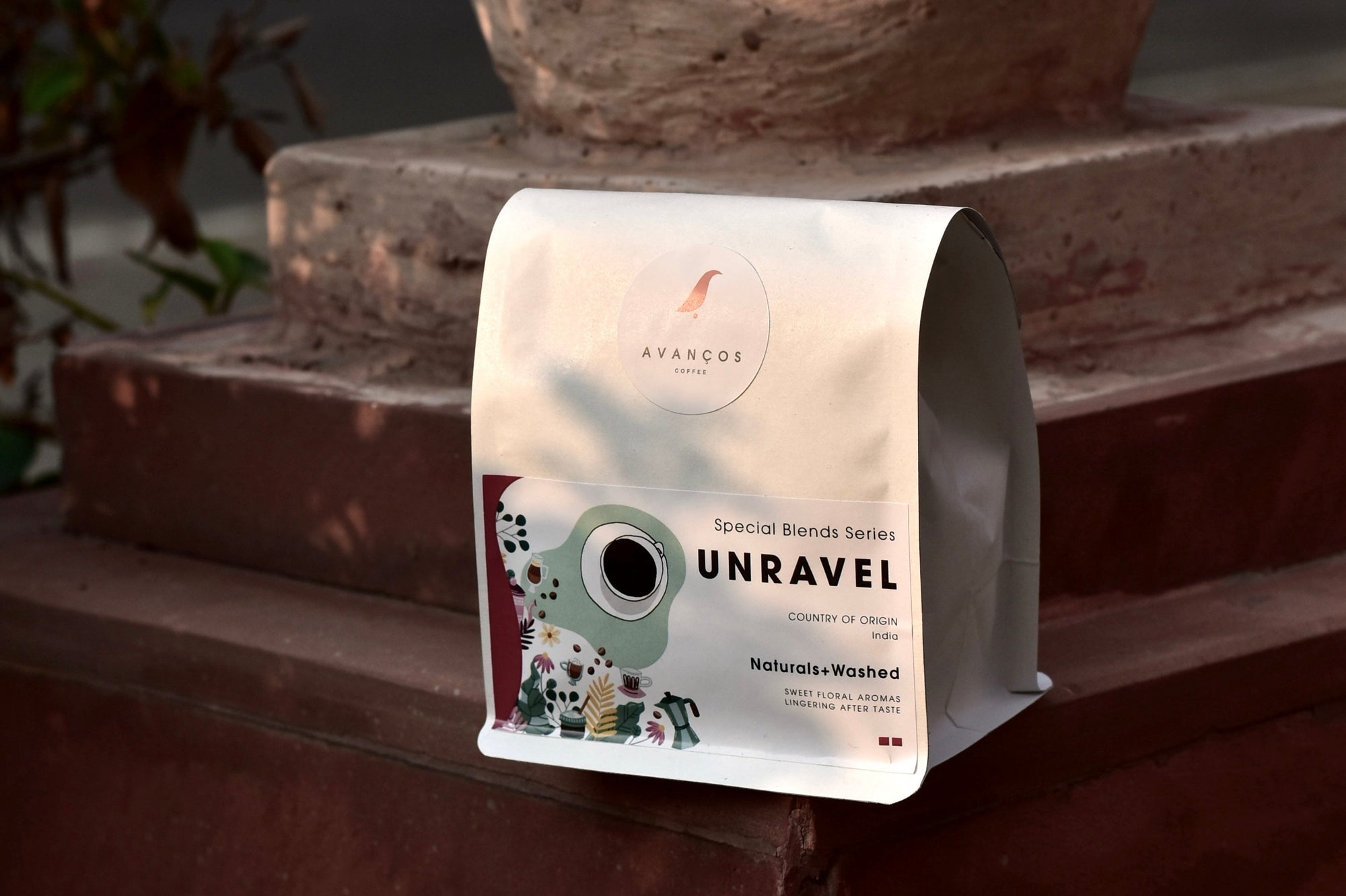 UNRAVEL - CRAFT BLEND | NATURALS + WASHED | 100% ARABICA COFFEE